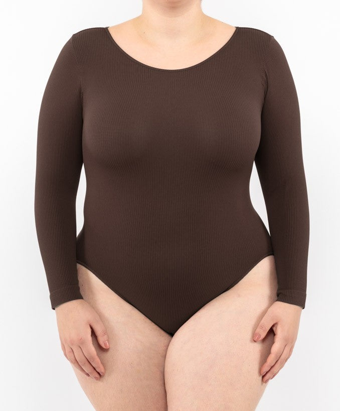 Body Curvy Costina Manica Lunga Caffè Indossato Taglie Forti | Leela Lab
