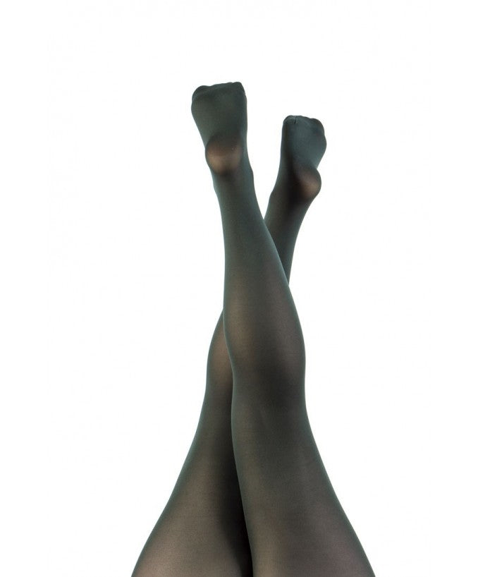 Dettaglio Collant Supermatte Recycled 90 Den Verde Curvy per Taglie Forti | Leela Lab