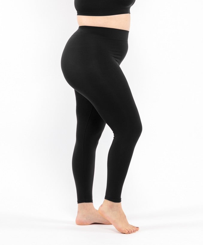 Leggings Nero Curvy per Taglie Forti Plus Size | Leela Lab