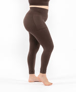 Leggings Sport con Tasca Caffè Curvy per Taglie Forti Plus Size | Leela Lab